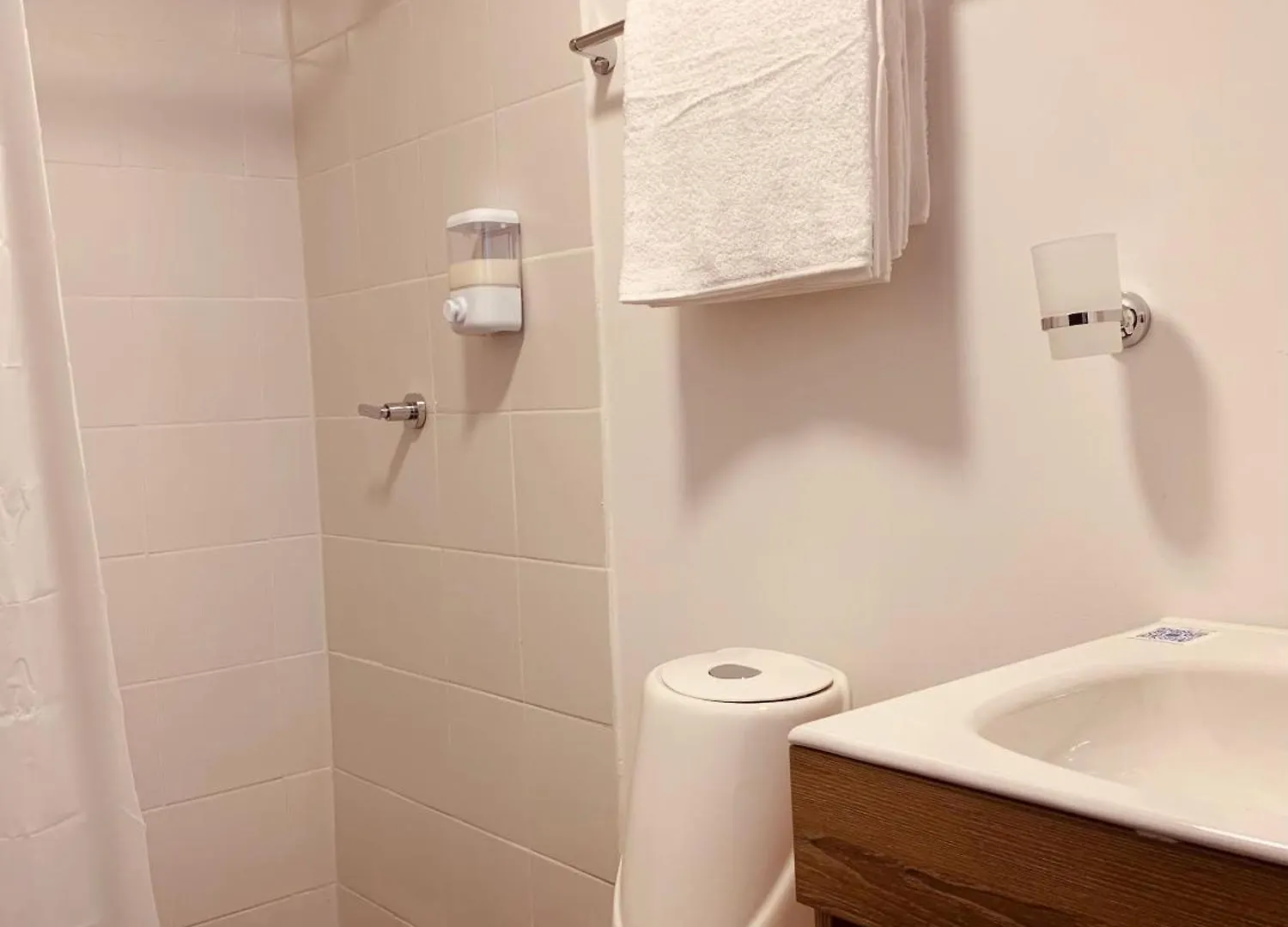 Hostel Casa Creazzo 62 - Movistar Arena Bogotá
